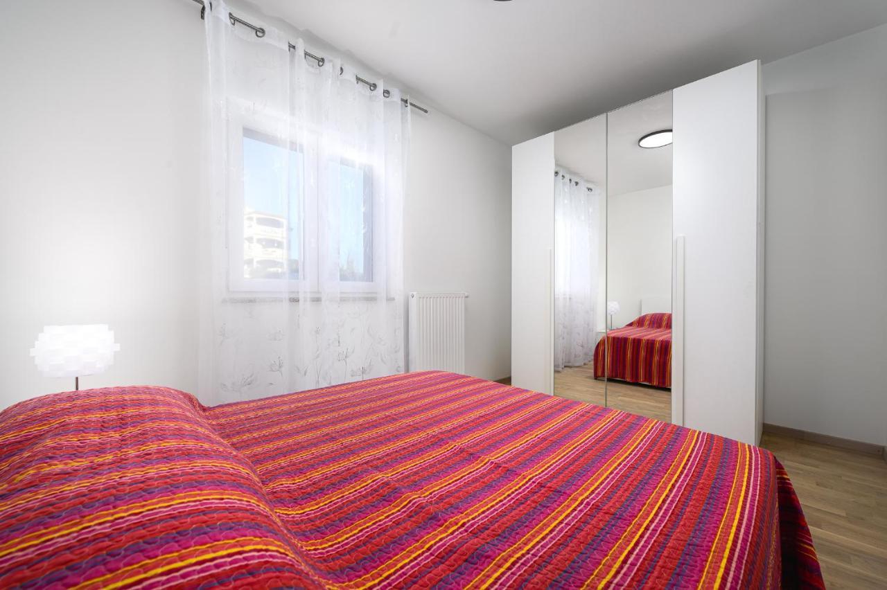 Stancija Amorozo 5 Porec Ngoại thất bức ảnh