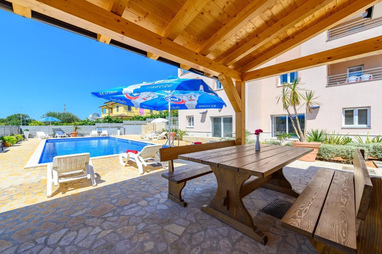 Stancija Amorozo 5 Porec Ngoại thất bức ảnh