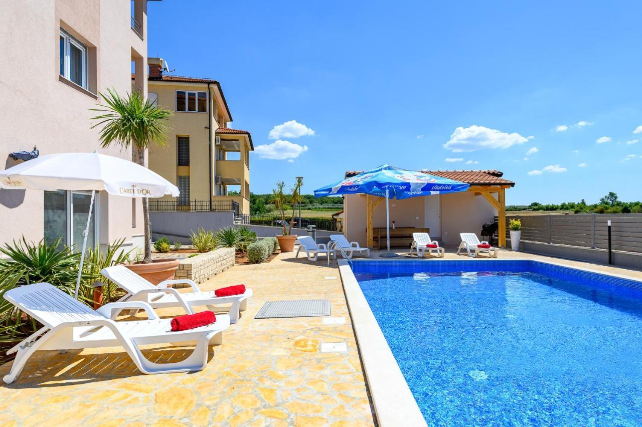 Stancija Amorozo 5 Porec Ngoại thất bức ảnh