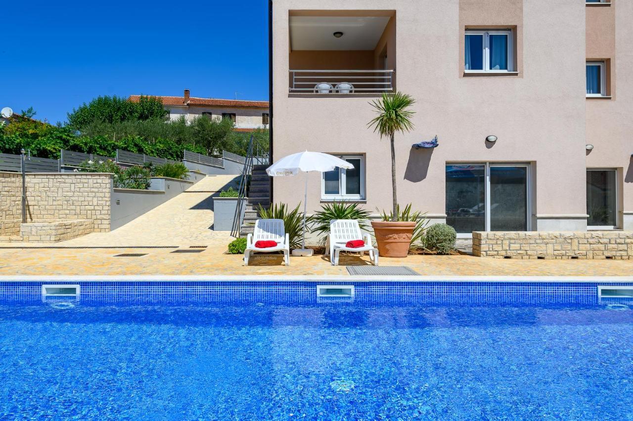 Stancija Amorozo 5 Porec Ngoại thất bức ảnh